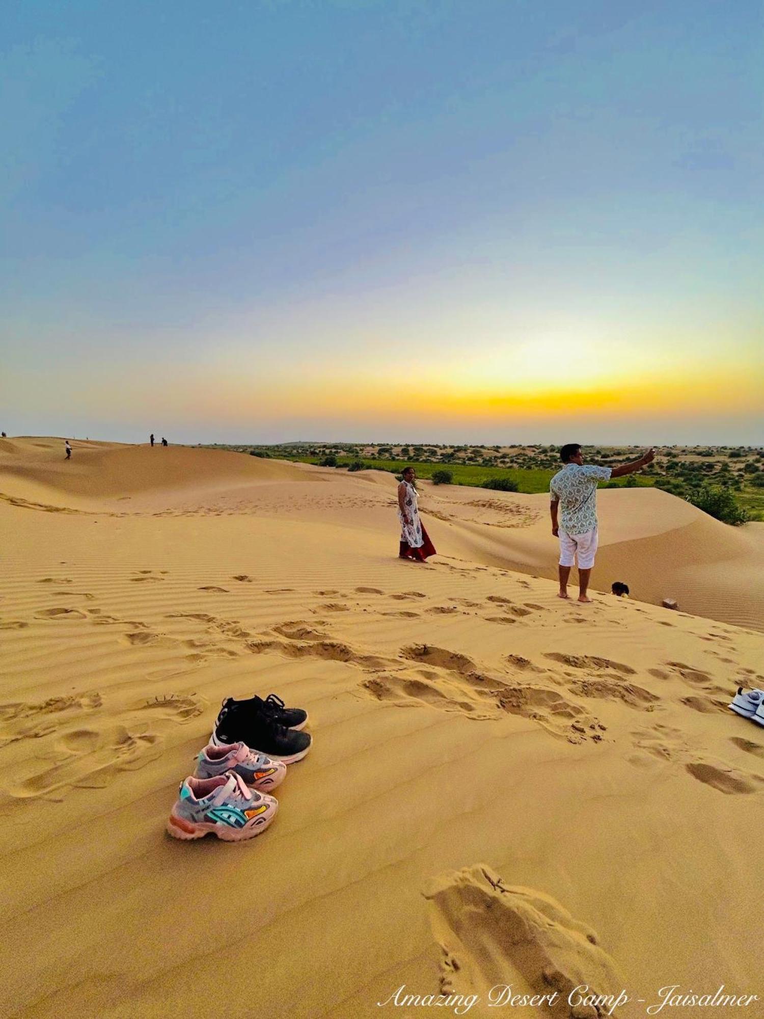 Amazing Desert Camp Hotel ไจซัลเมอร์ ภายนอก รูปภาพ